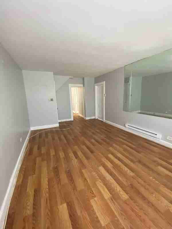 3825 3825 Callaway Avenue - 1 - Photo 3 of 16