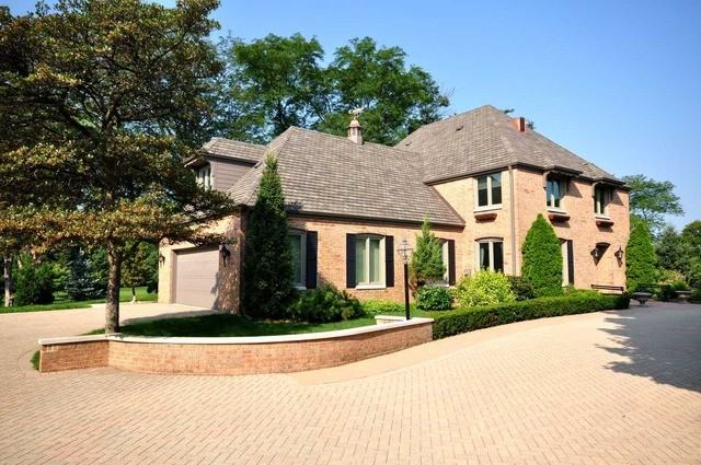 12 Wyndham Ct - Photo 2 of 25