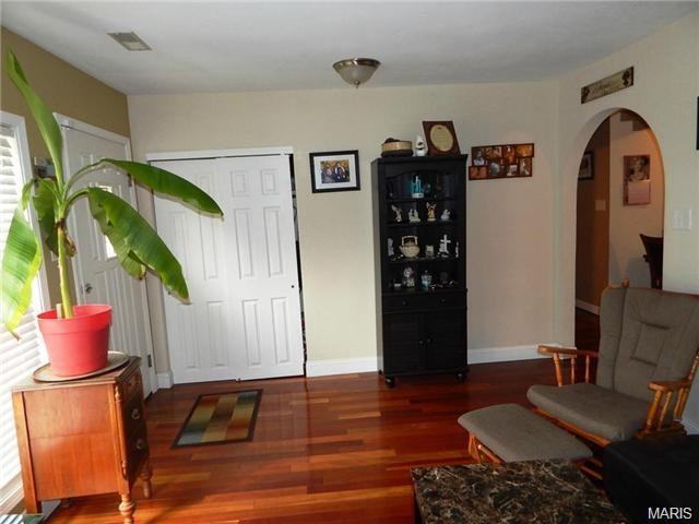 5 Sunridge Trail - Photo 2 of 26