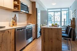 39 Niagara Street #823