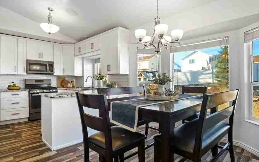 476 W 2375 N #1 - Photo 4 of 19