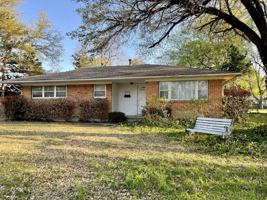 featured image of 1217 Linden Dr #1