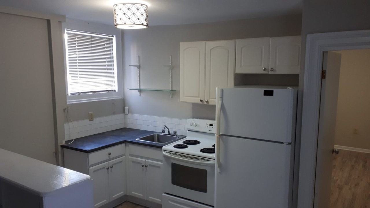 8 Germain Street Apt 1 - Photo 2 of 4