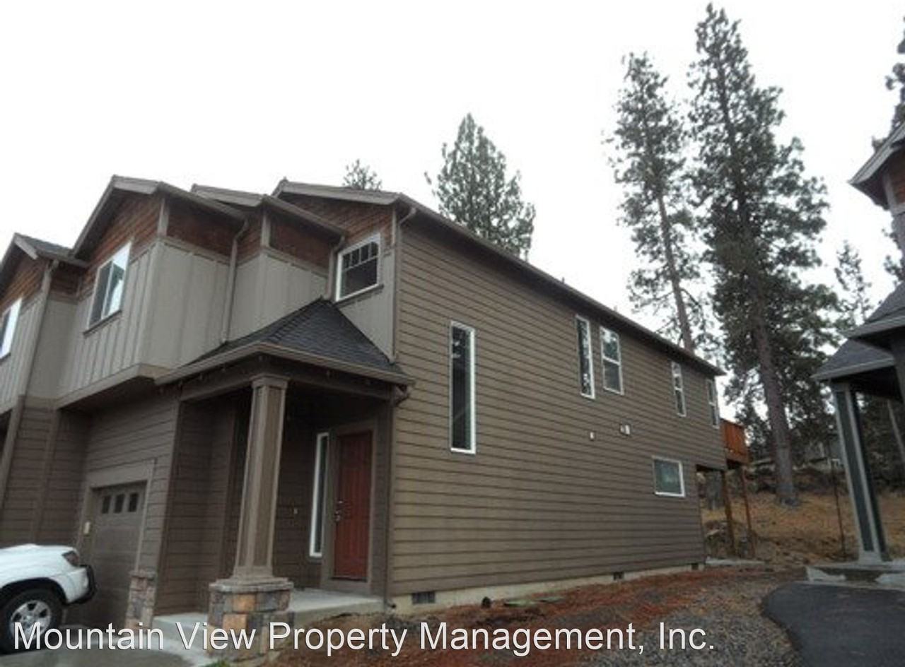 447 SW Garfield - Photo 2 of 17