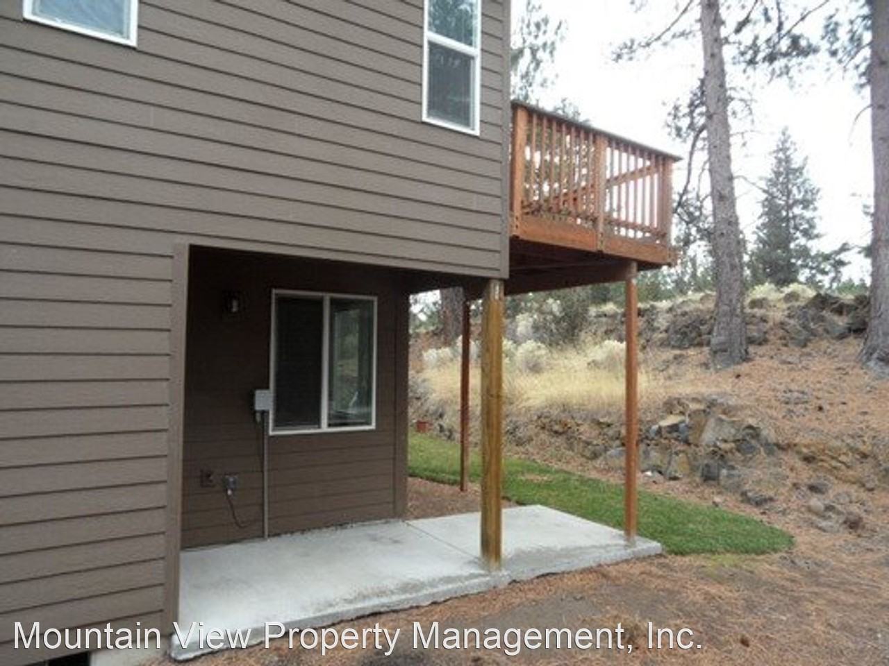 447 SW Garfield - Photo 3 of 17