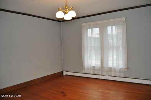 105 W Bald Eagle St - Photo 2 of 15