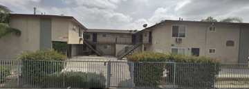 featured image of 163 E 15th St