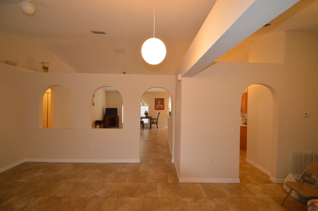 1912 Conch Ln - Photo 2 of 23