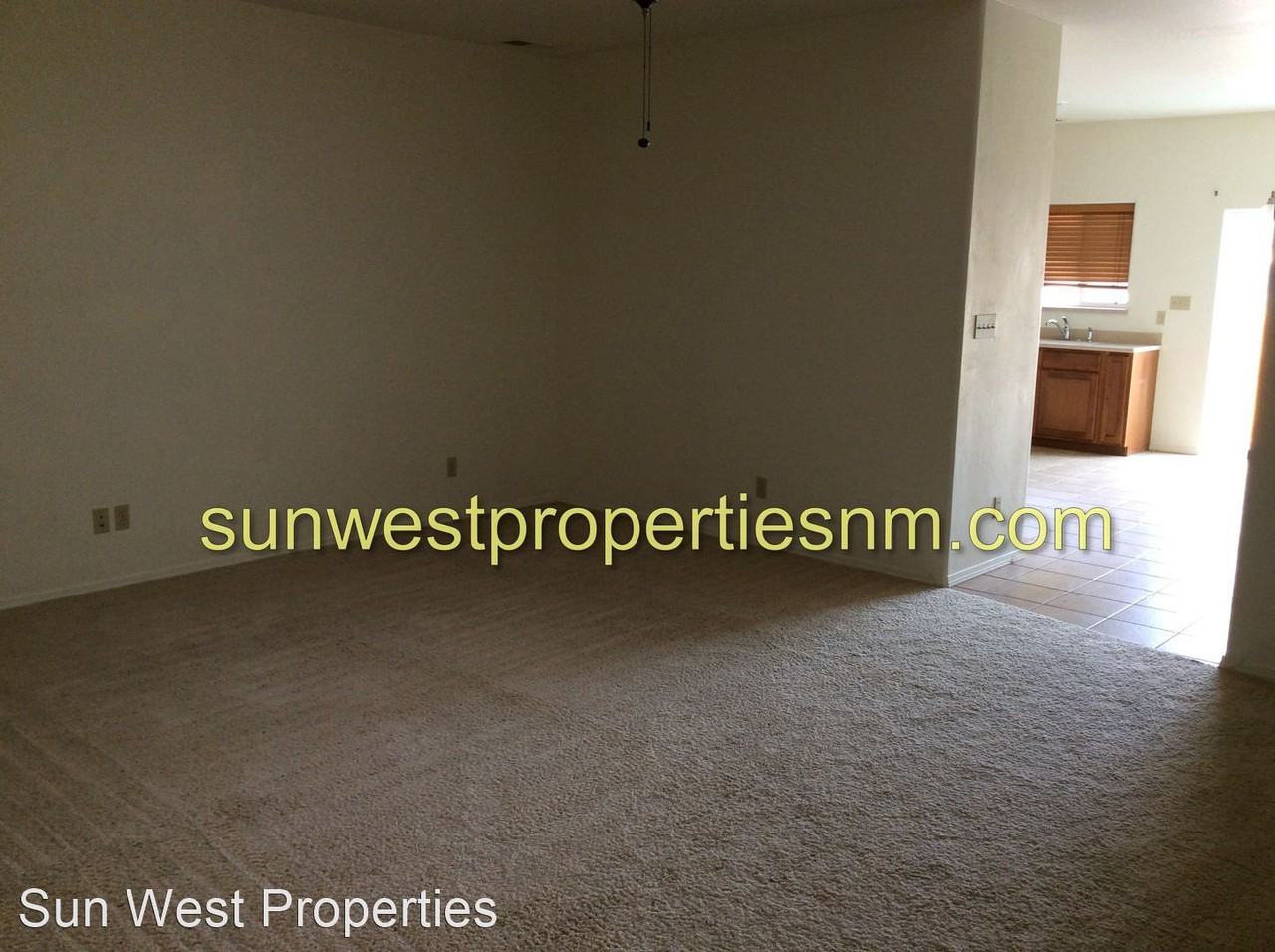 555 E Zia St - Photo 2 of 12