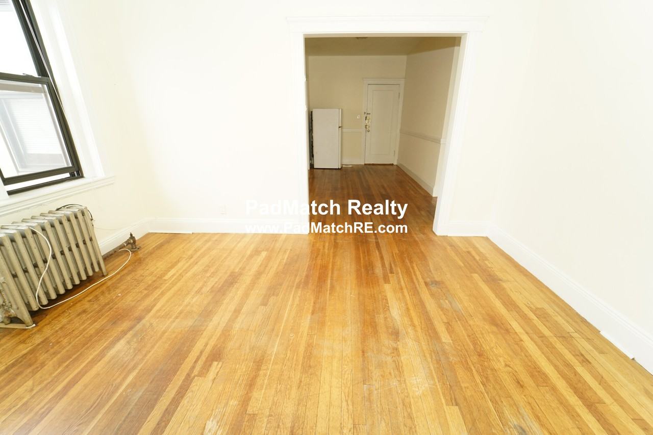 Lothian Rd. - Photo 3 of 14