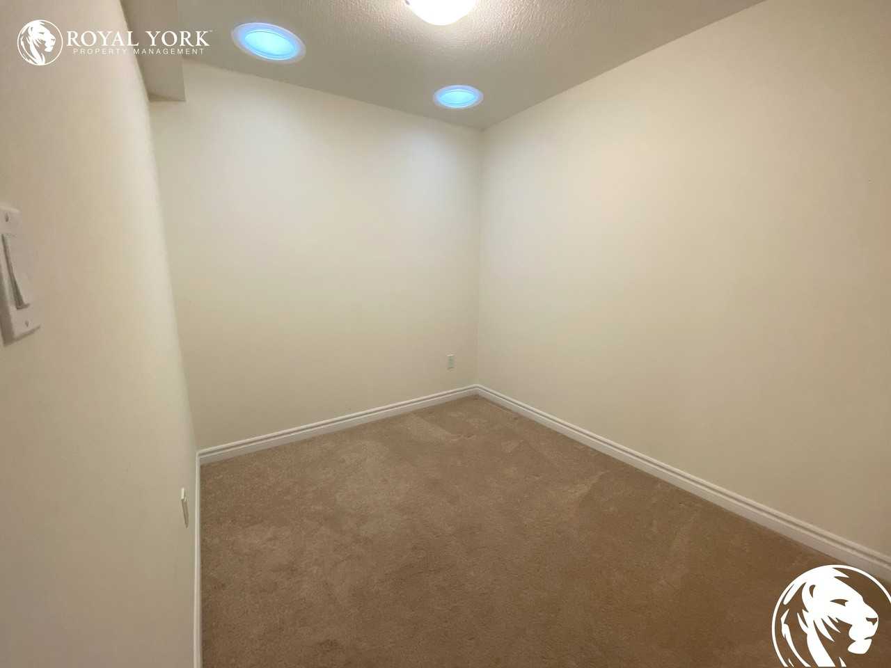 1 Eaton Park Lane #20 - Photo 2 of 15