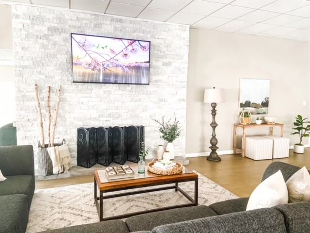 Village in the Park Apartments - Photo 5 of 11