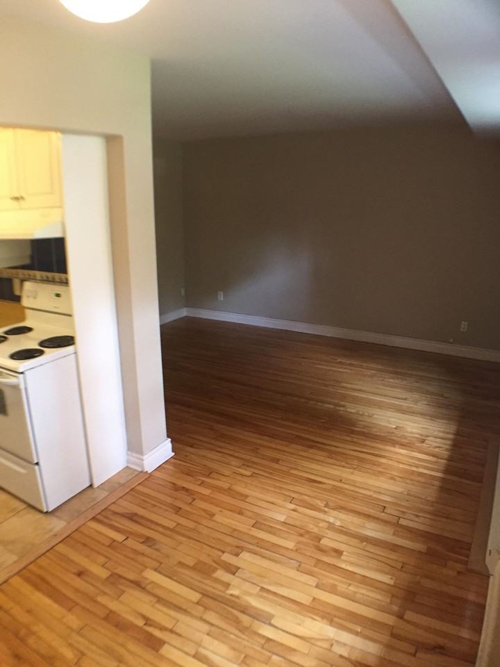 6 Rue Maple - Photo 3 of 8
