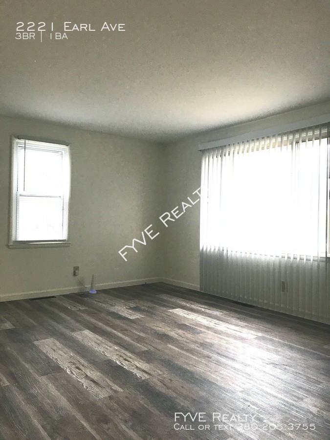 2221 Earl Ave - Photo 3 of 29