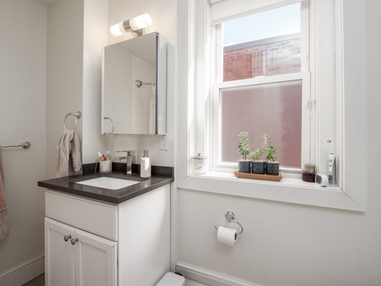 1871 Beacon Street #8 - Photo 3 of 11