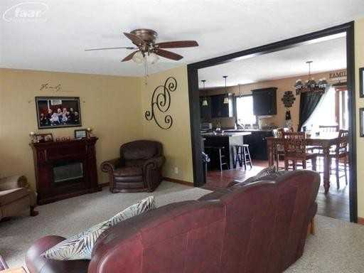 7912 Duck Pond Rd - Photo 3 of 10