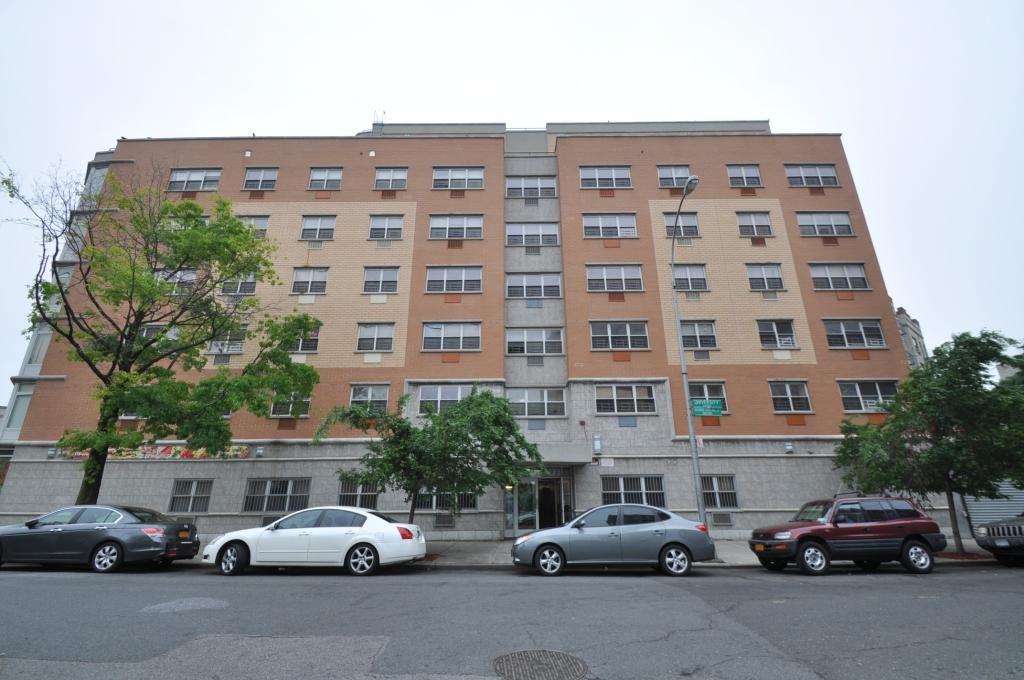 1457 Ogden Avenue - Photo 2 of 2