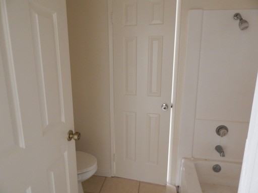 24051 Fir Ave - Photo 3 of 17