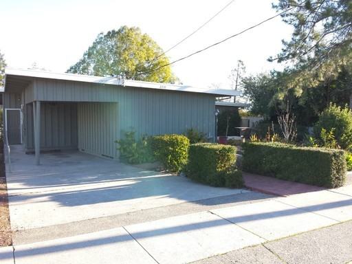 2231 Crestview Ave - Photo 3 of 29