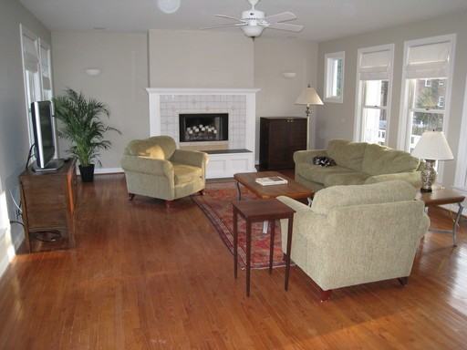 406 S Highland St - Photo 2 of 15