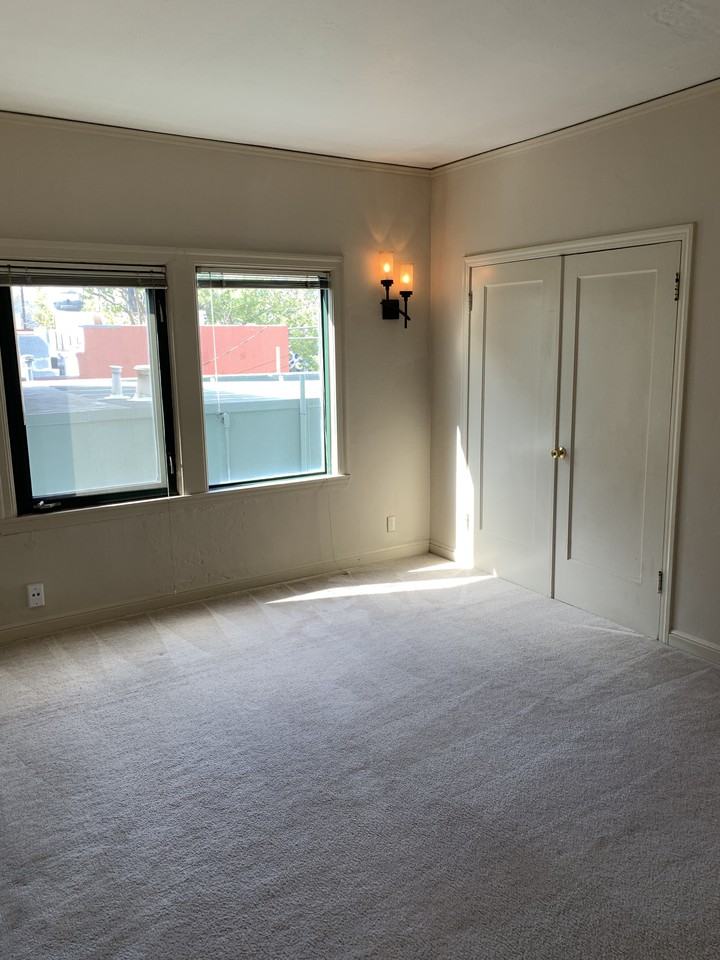 20 Hillcrest Boulevard #5