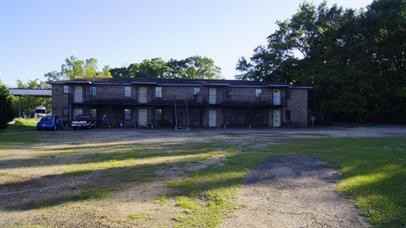 203 9th Avenue - Photo 2 of 5