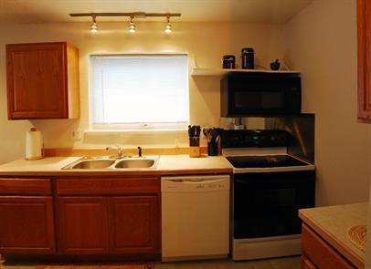 1536 Cordova Street - Photo 3 of 28