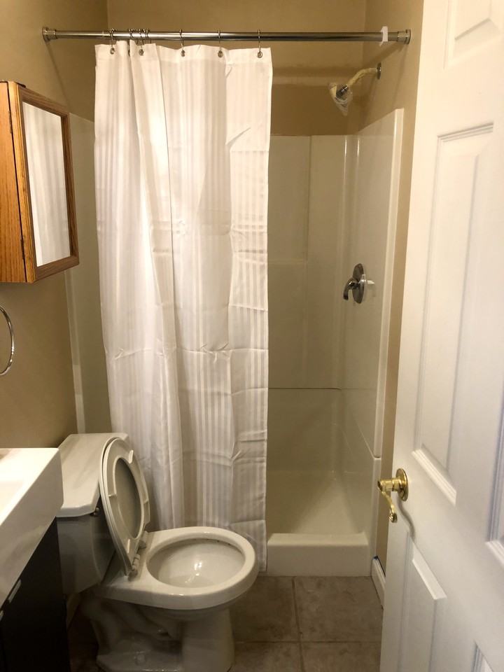 2211 Sarah Street #2 - Photo 7 of 17