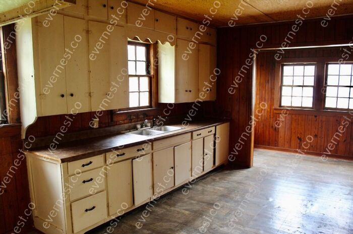 709 Mchenry St #B - Photo 3 of 12