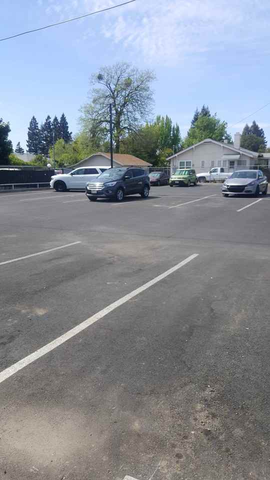 500 King AvenueUnit 18 #18 - Photo 4 of 6