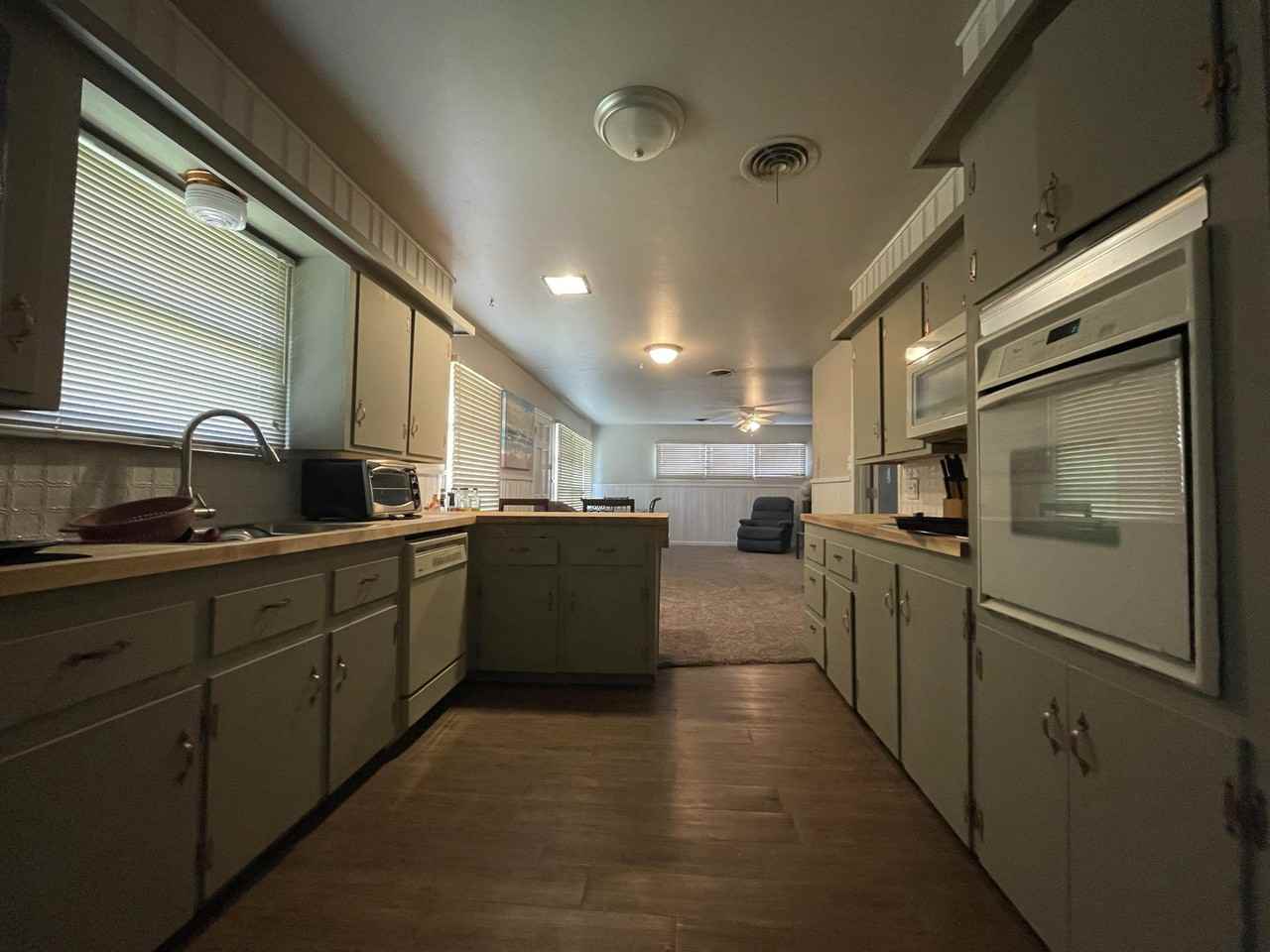 4930 17th St #1 - Photo 4 of 20