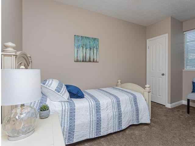 625 S Orem Blvd - Photo 6 of 9