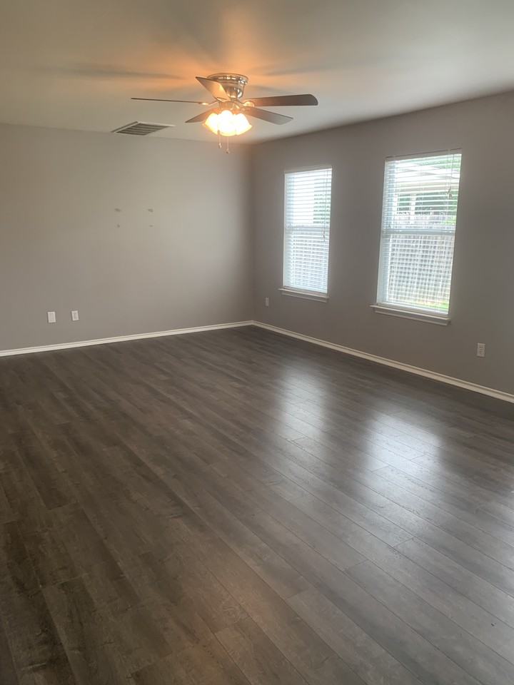 3931 Bonnie Ln - Photo 3 of 14