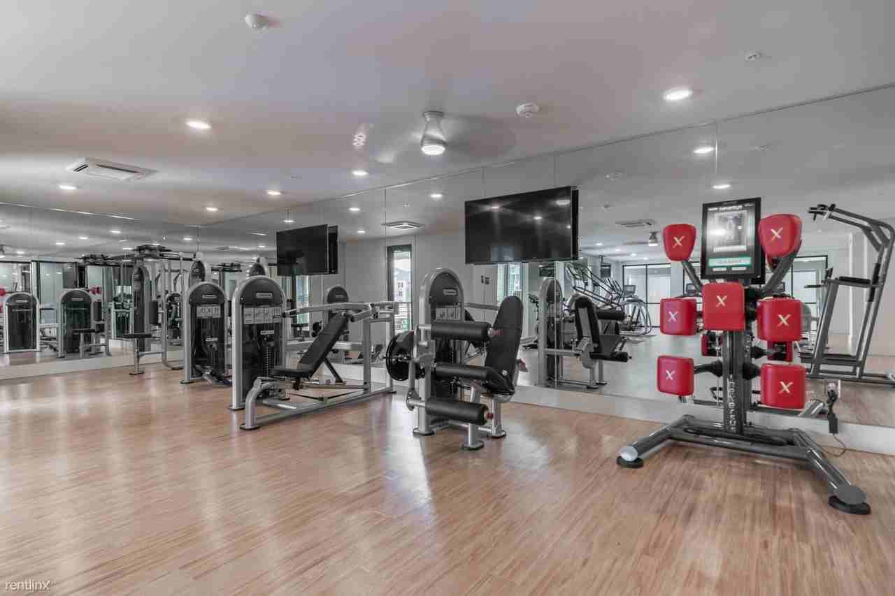 Allen - Photo 3 of 7