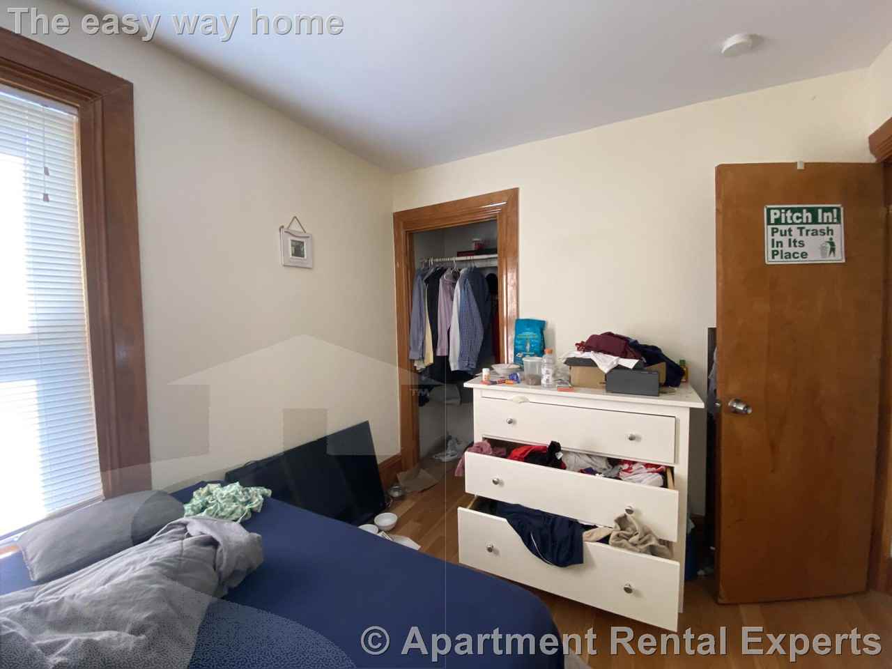 40 Jay St - Photo 2 of 8