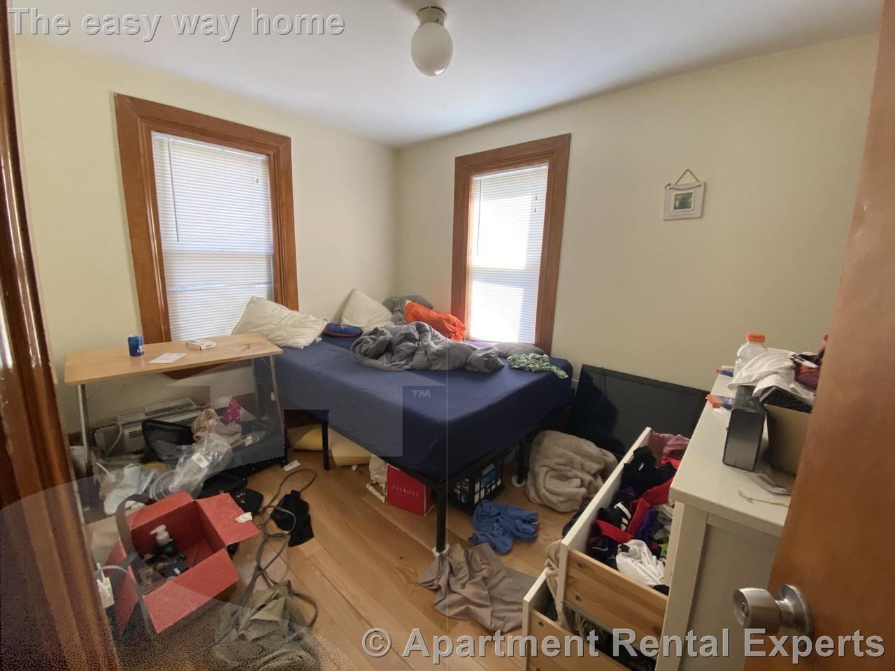 40 Jay St - Photo 5 of 8