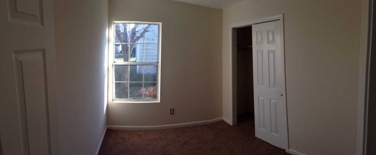 7294 Abraham Ct - Photo 3 of 12