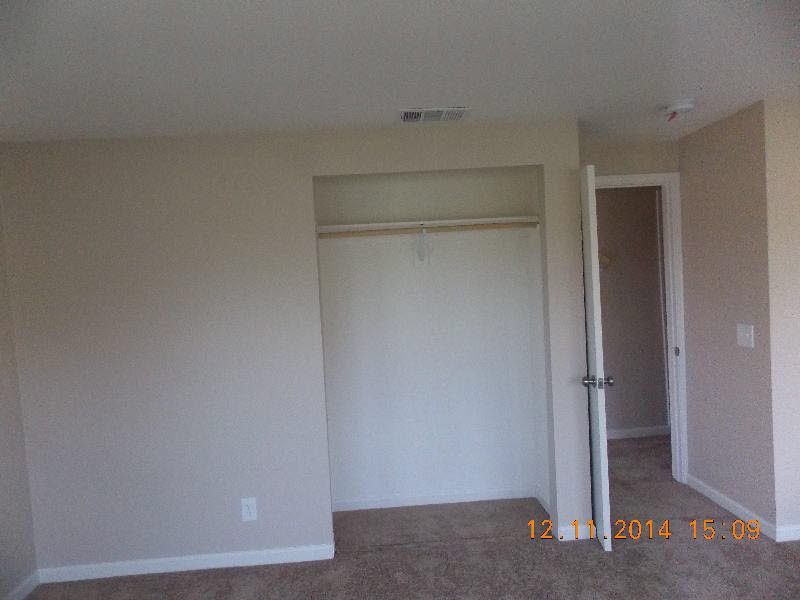 17631 Grand Ave - Photo 2 of 7