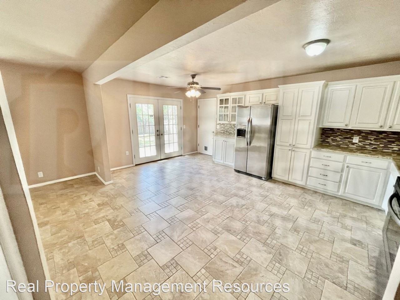 8120 Nw 29th St - Photo 2 of 20