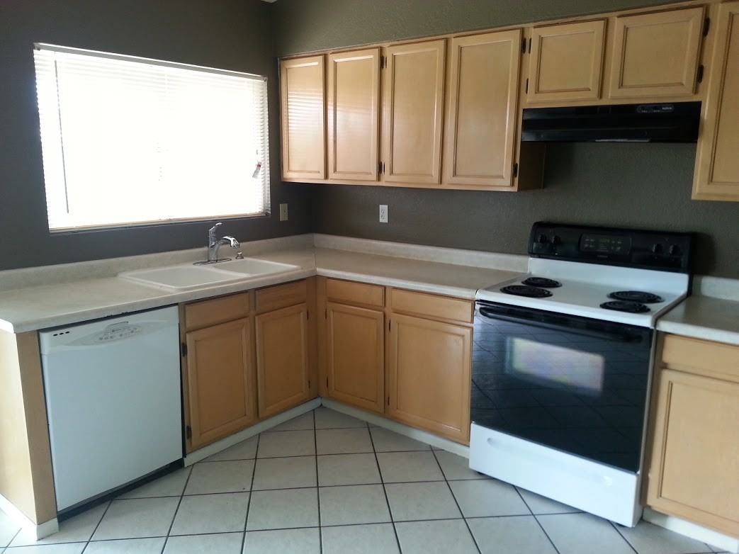 1411 W Chilton St - Photo 3 of 11