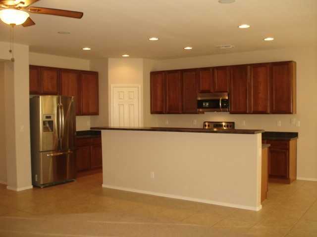 8004 S 53rd Ln - Photo 2 of 21