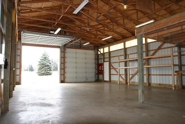 8760 Carpenter Rd - Photo 3 of 11