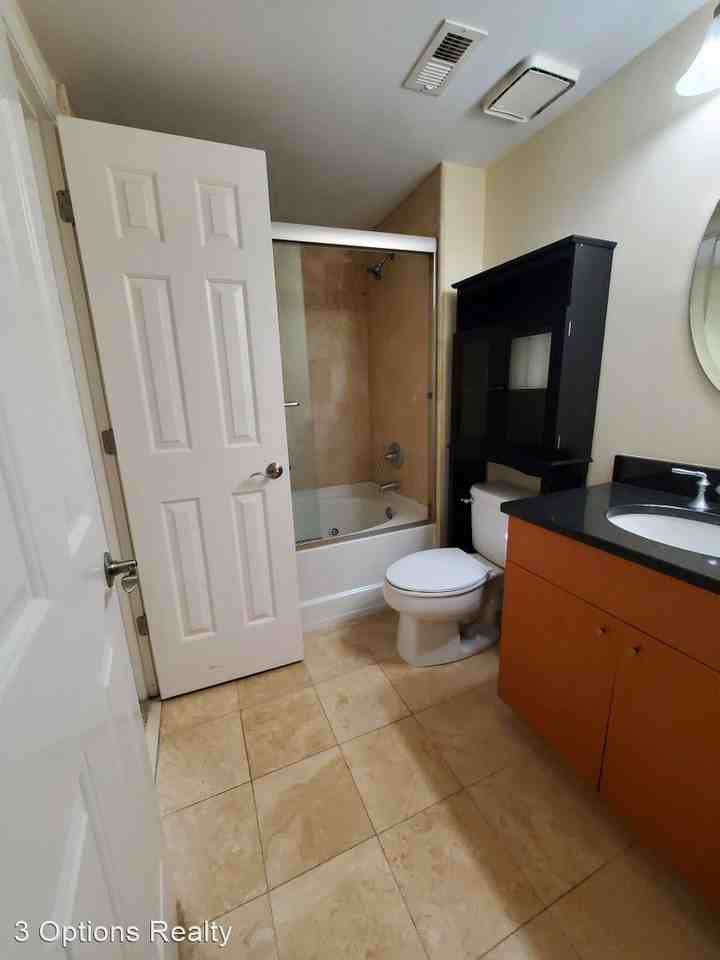 275 13th Street - Photo 2 of 17