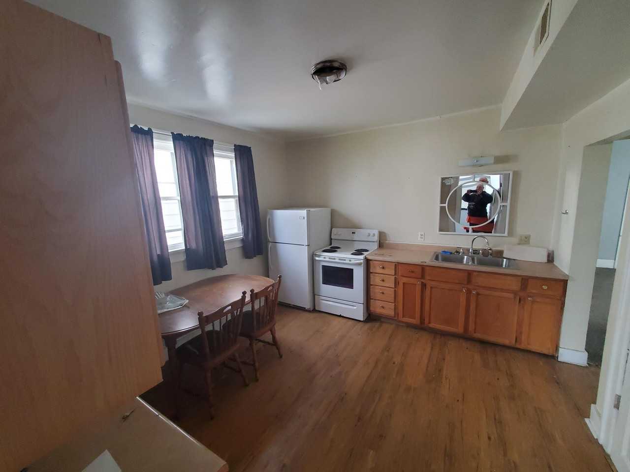 1521 Indiana Ave #1521 - Photo 2 of 11