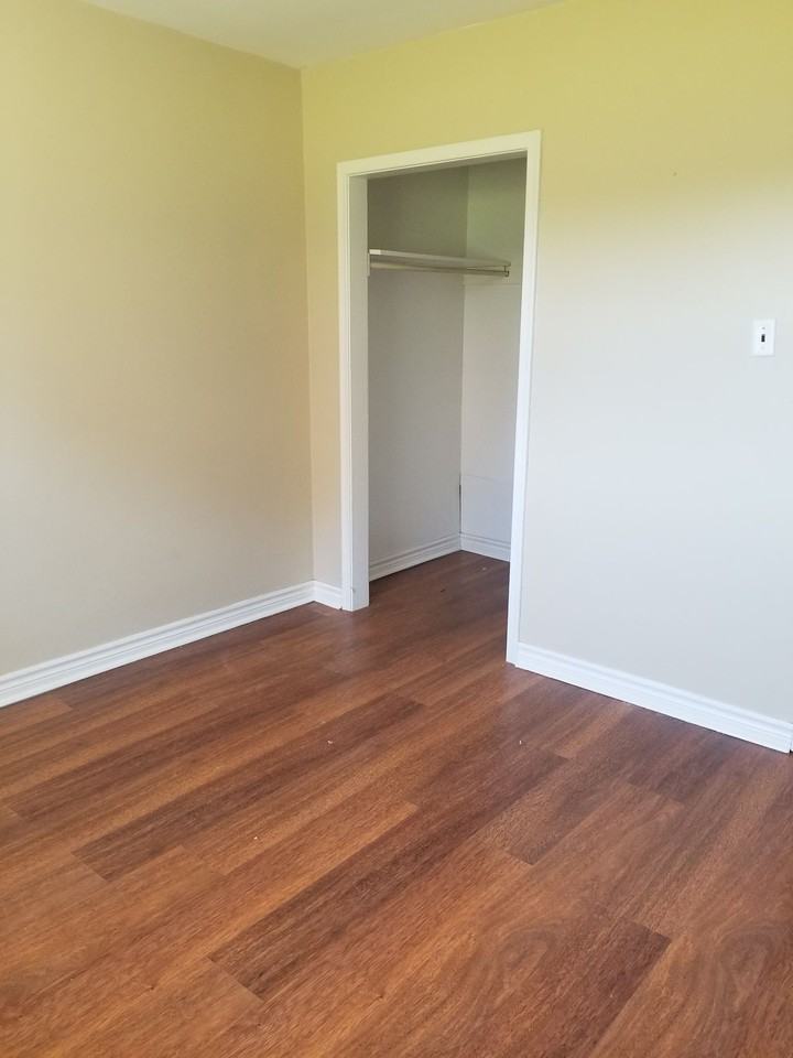 110 Breton Road #14 - Photo 5 of 9