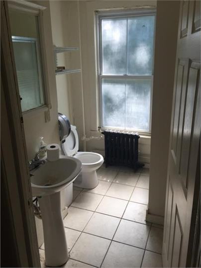 40 N Chestnut Street - Photo 3 of 11