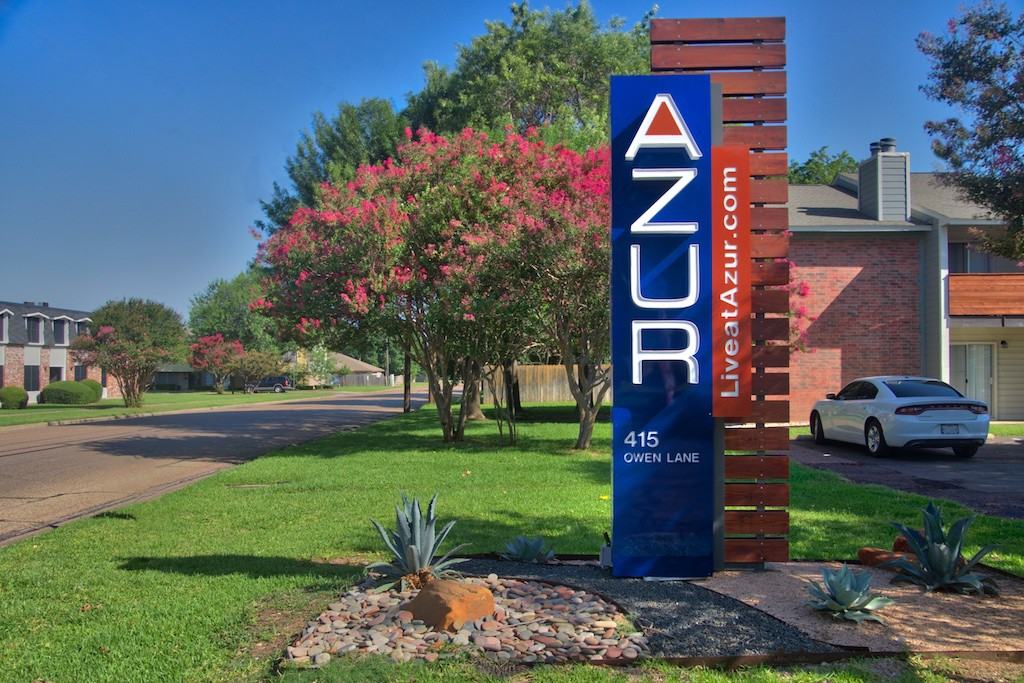 Azur - Photo 2 of 50