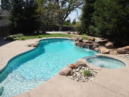 2305 Ferndale Ct - Photo 3 of 29