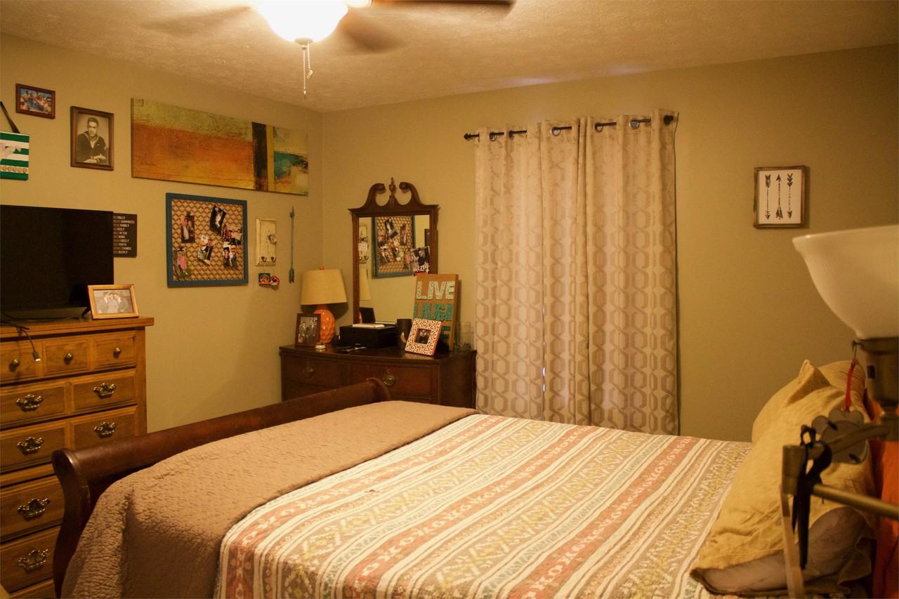 2469 Collis Ave #6 - Photo 4 of 6