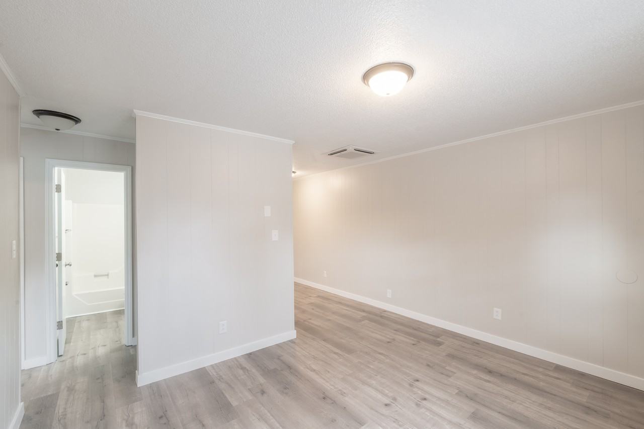 1612 Betz St #1612BETZST - Photo 4 of 15